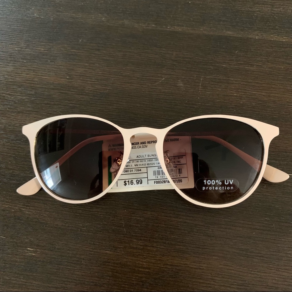 A new day pink round sunglasses